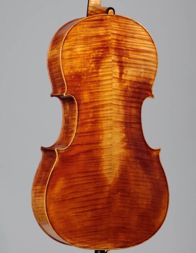 Antonio Stradivari inspired cello made in 2022 - Background